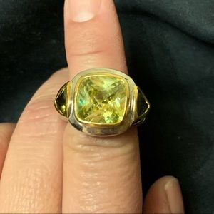 “Yurman” wanna be 🤪🤷🏽♀️.